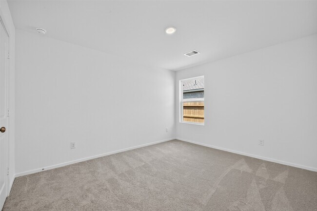 Building Photo - 28938 Rustic Windmill Wy