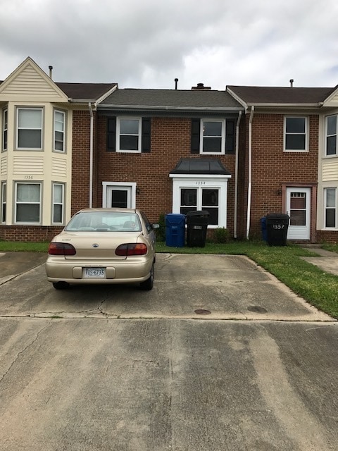 Building Photo - 1354 Battleford Dr