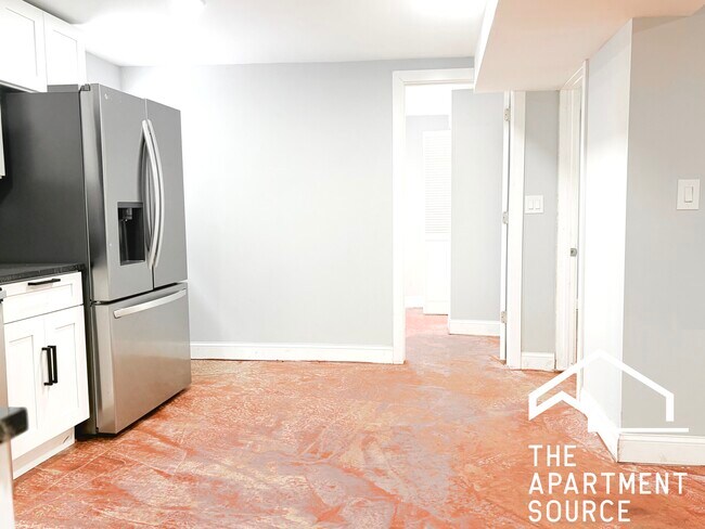 Building Photo - 1350 S Kedvale Ave