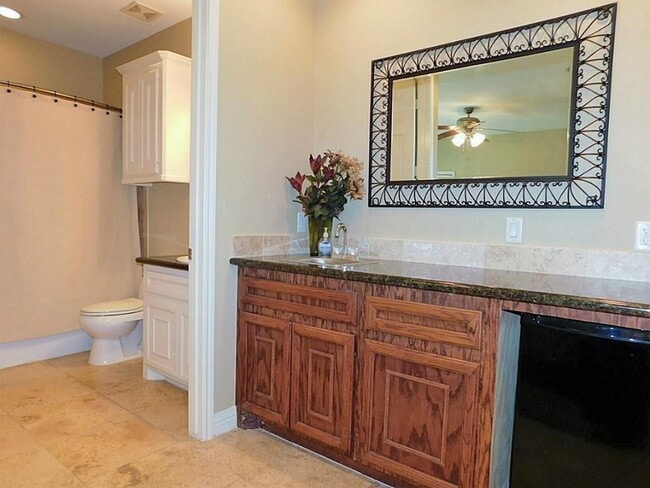 Building Photo - 7039 Kingston Cove Ln