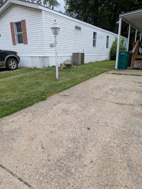 Building Photo - 3500 N Dirksen Pkwy