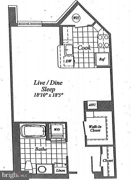 Building Photo - 1021 N Garfield St