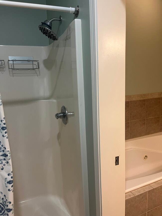 Building Photo - 1514 N Clay St