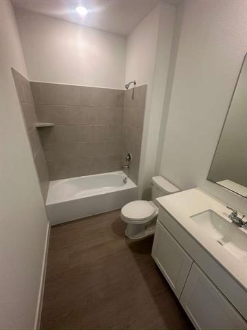 Building Photo - 1329 Francesca Dr