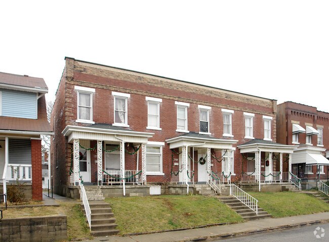Building Photo - 206-212 S Dakota Ave