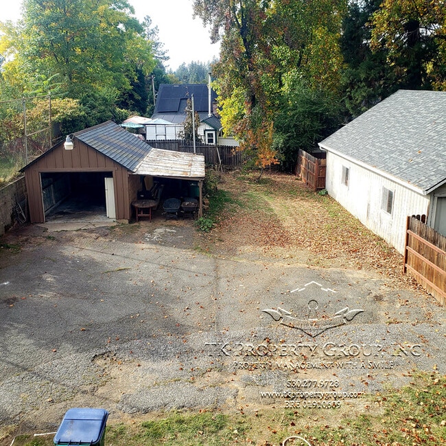 Building Photo - 322 Buena Vista St