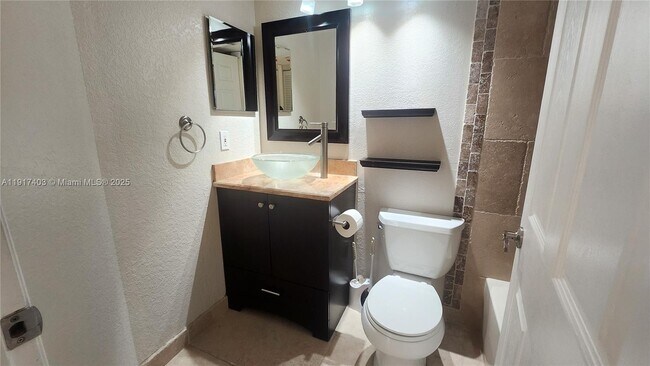 Building Photo - 2562 NW 89th Dr