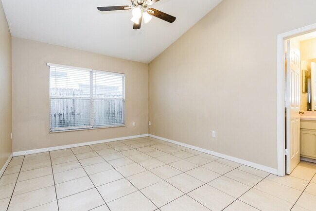 Building Photo - 3320 Kelsey Ln