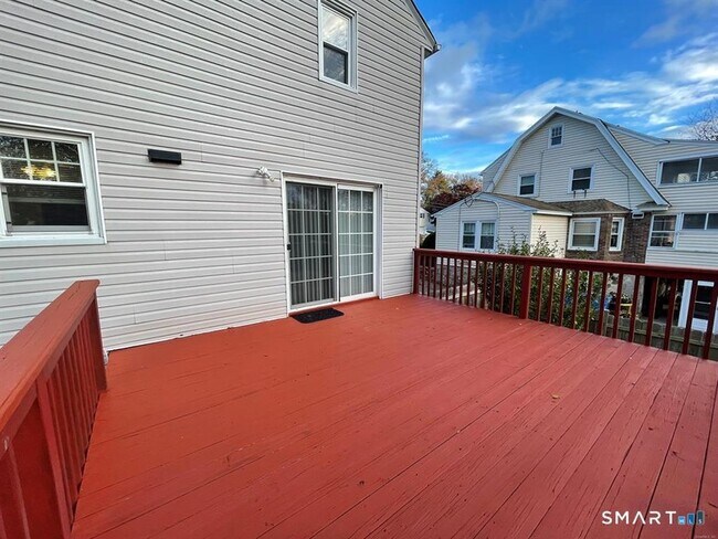 Building Photo - 55 Bronx Ave