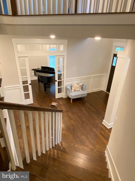 Building Photo - 2233 N Underwood St