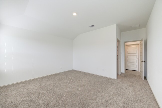 Building Photo - 1806 Laguna Wy