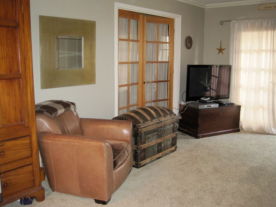 Building Photo - 2588 S 900 E