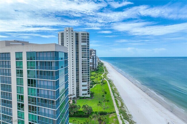 Building Photo - 4651 Gulf Shore Blvd N