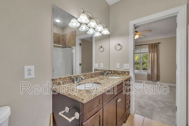Building Photo - 2794 Warwick Ct