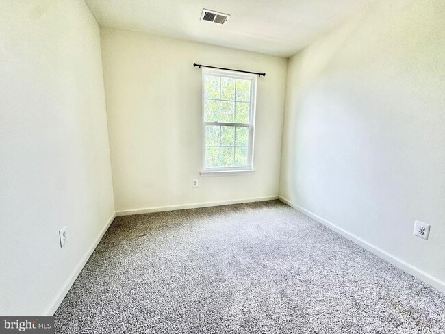 Building Photo - 412 S Greenberry Ln