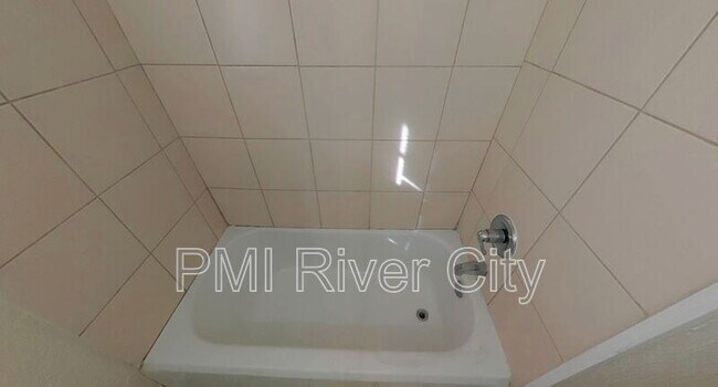 Building Photo - 8944 1st Ave