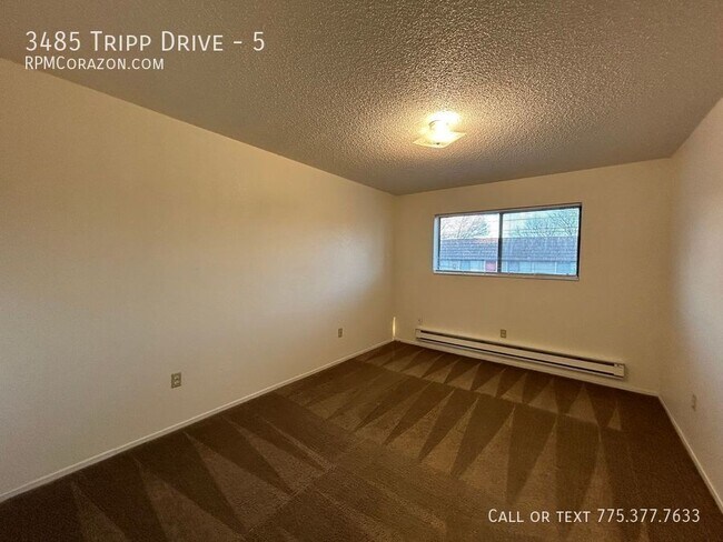 Building Photo - 3485 Tripp Dr