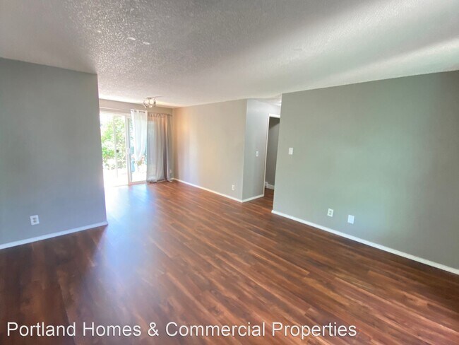 Building Photo - 2 br, 1 bath House - 832 SE Lambert Circle