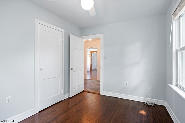 Building Photo - 225 Elmwood Ave