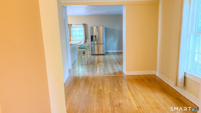 Building Photo - 34 Hamilton Ave