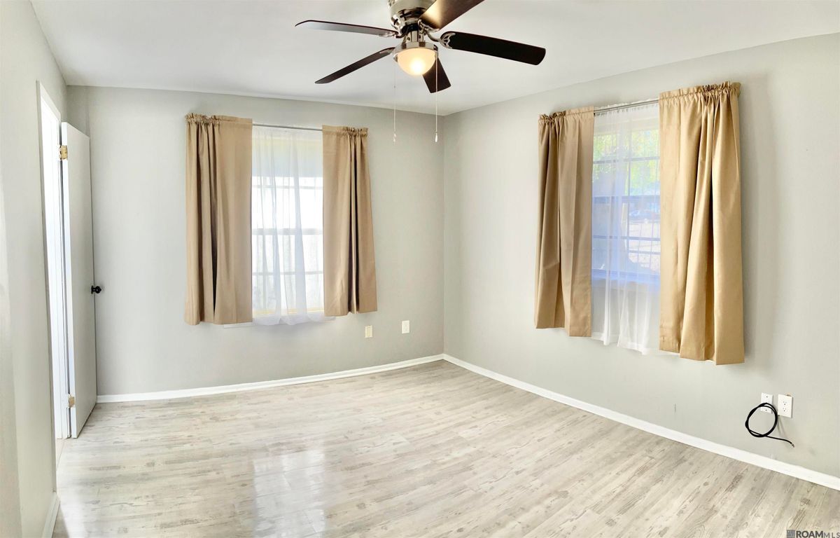 Building Photo - 23515 Marshall St