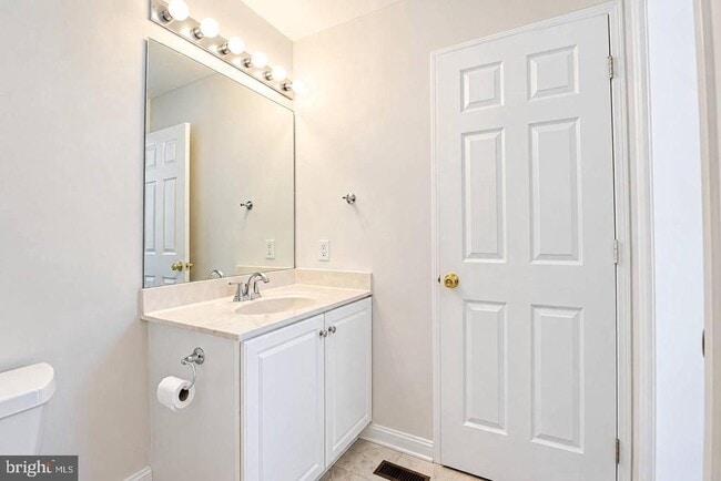 Building Photo - 12303 Milestone Manor Ln