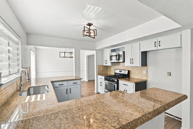 Building Photo - 6728 Dakota Ridge Dr