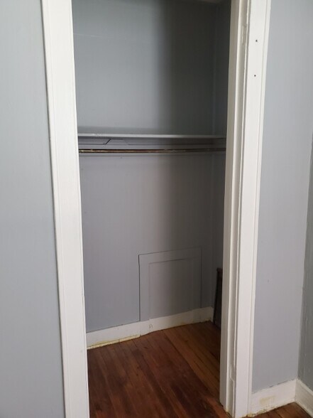 Building Photo - 116 Washington St