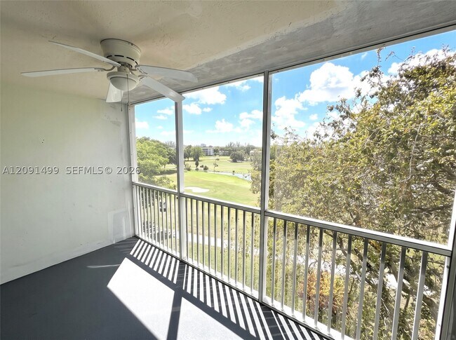 Building Photo - 2681 S Course Dr