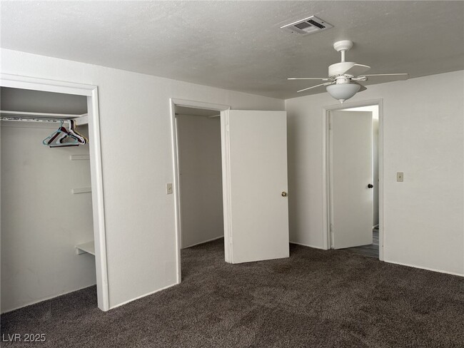 Building Photo - 4361 Laute Dr