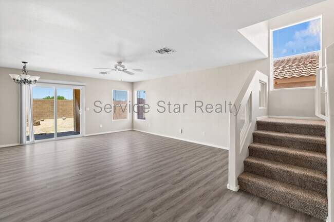 Building Photo - 12106 N 130th Dr
