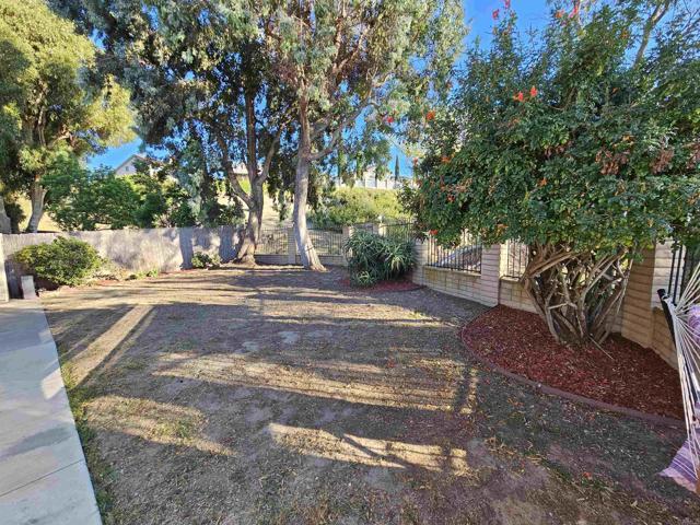 Building Photo - 1658 Point Cabrillo Ct