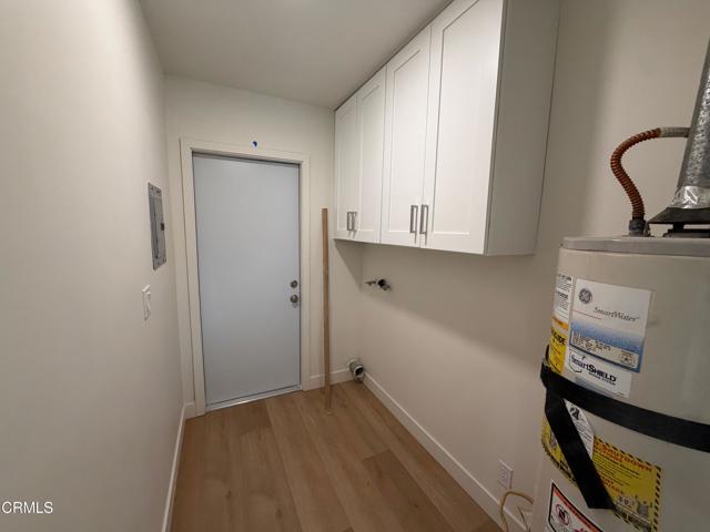 Building Photo - 430 W Fir Ave