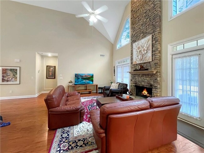 Building Photo - 1911 Berkshire Eve Dr