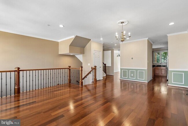 Building Photo - 2474 Cheyenne Dr