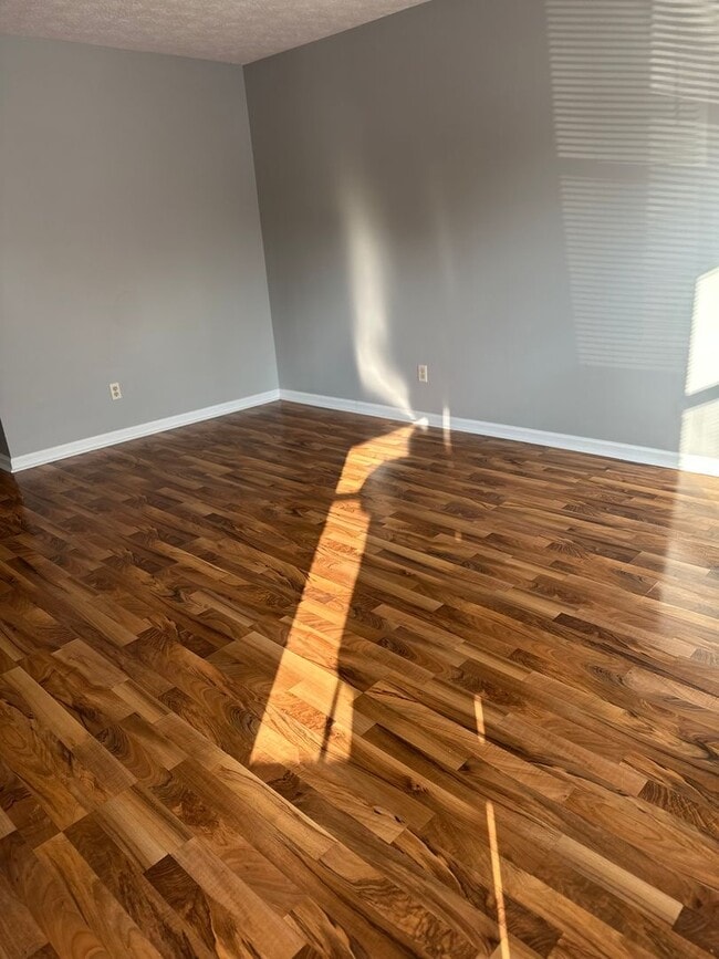 Building Photo - Paxson Ct