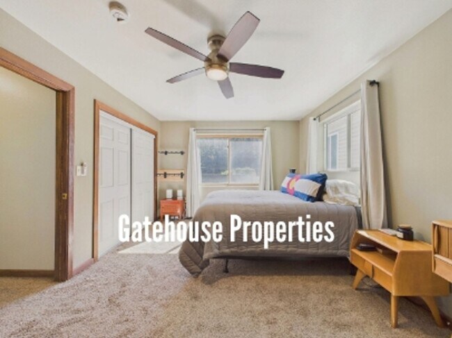 Building Photo - Downtown Idaho Springs Home for Lease