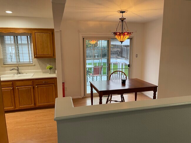 Building Photo - 6243 Gray St