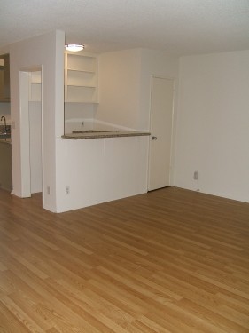 Interior Photo - 1706 Brockton Ave