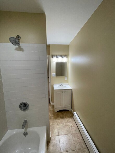 Building Photo - 1118 Foulkrod St