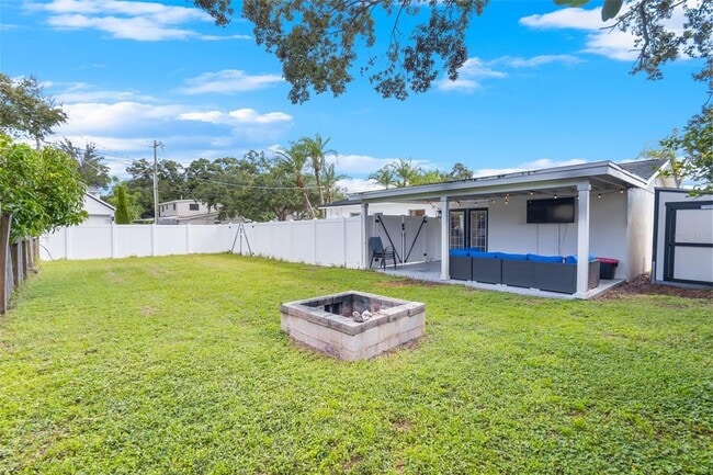 Building Photo - 5201 S Quincy St