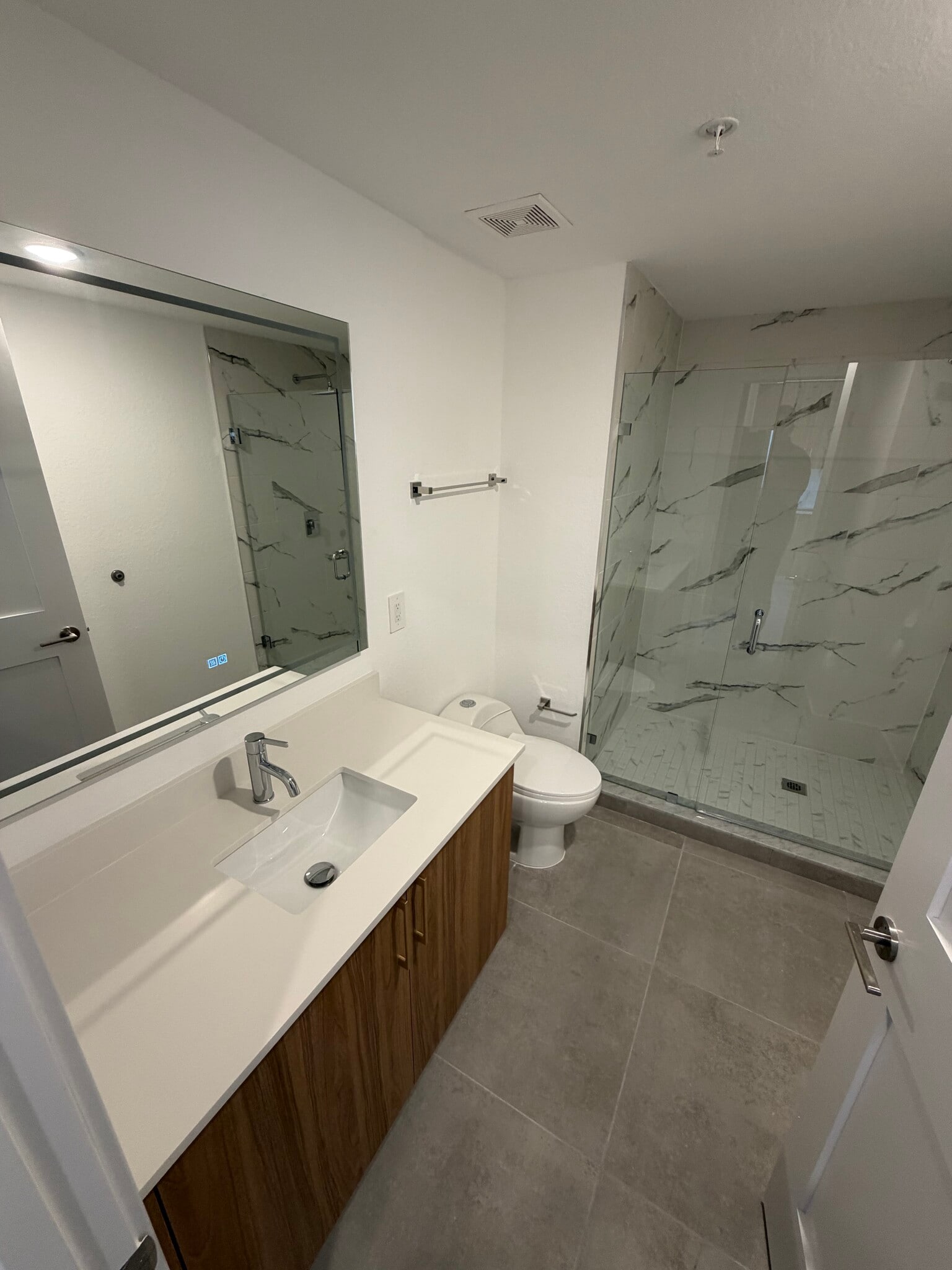 Building Photo - 2128 Taylor St