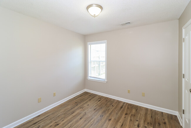Building Photo - 9811 Morgan Meadows Cove