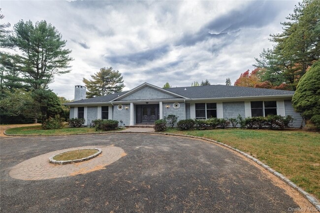 Building Photo - 11 Geralind Dr