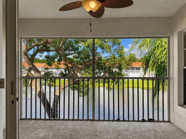 Building Photo - North Naples Condo for Rent- 2 Bedroom in Piper's Grove