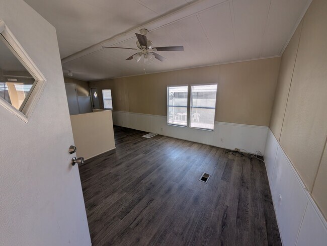 Building Photo - 3276 Mt Tabor Rd
