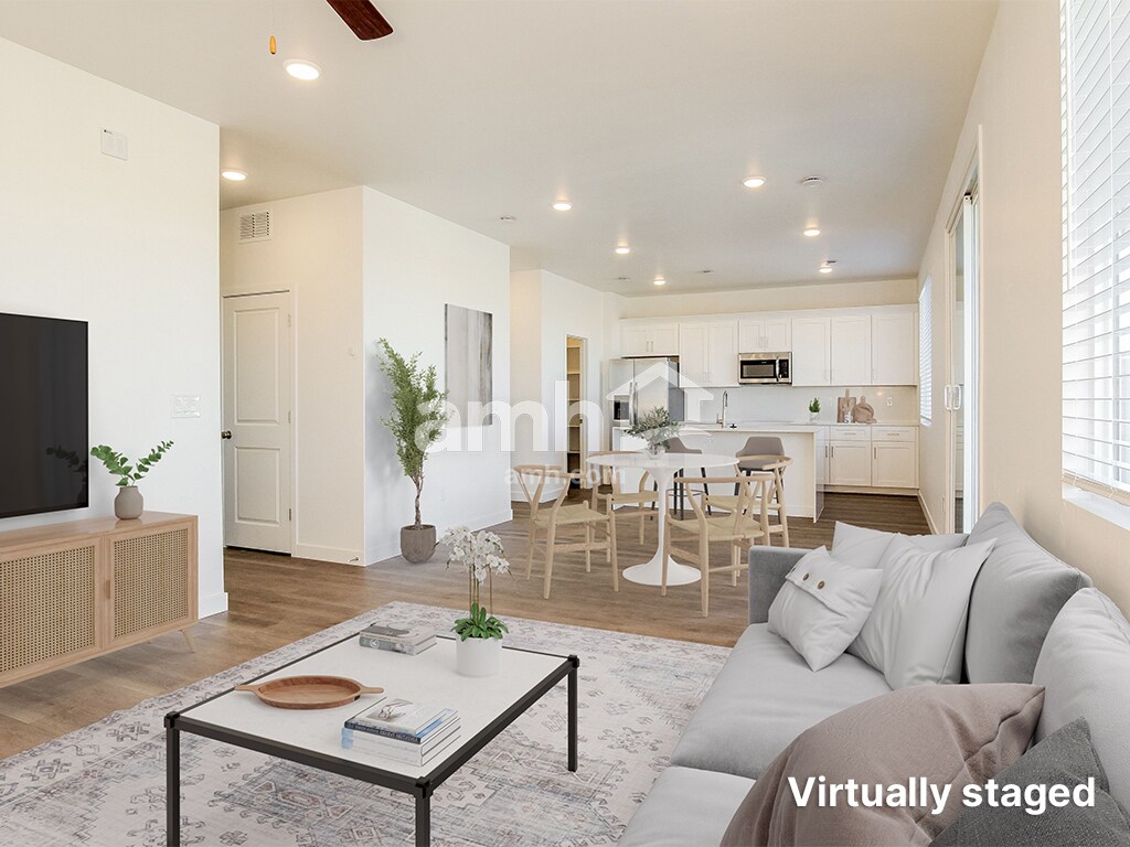 Building Photo - 20177 W Thomas Rd