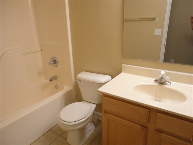 Building Photo - 7668 Gold Coin Dr