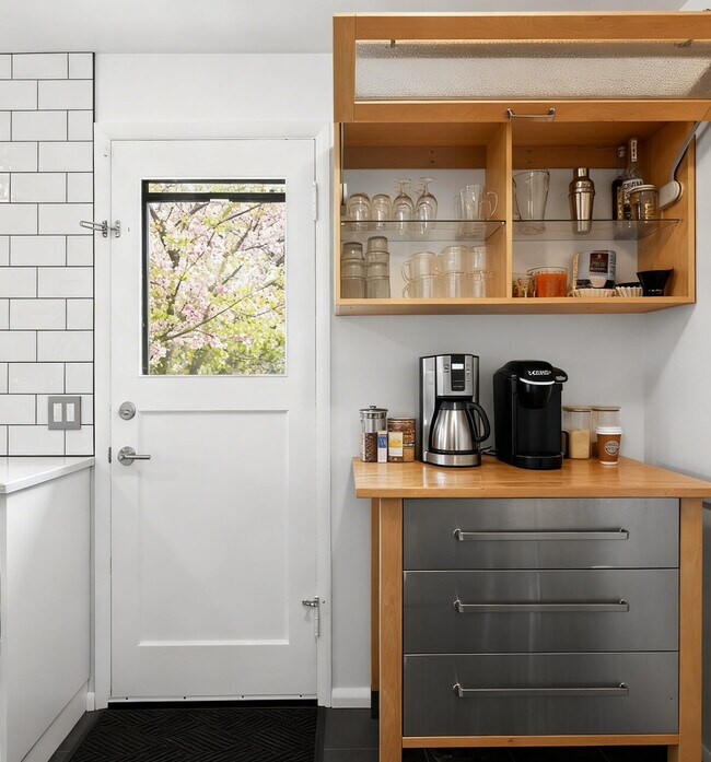 Building Photo - 9314 54th Ave S