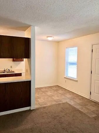 Building Photo - 938 W Cleveland St